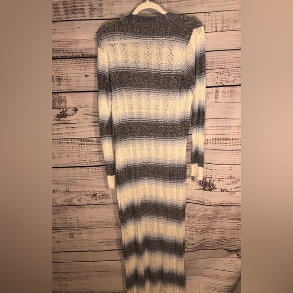 Striped Long Cardigan size Large - Picture 7 of 9